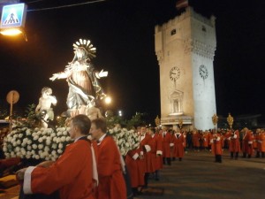 BELLISSIMA PARTECIPAZIONE DI POPOLO