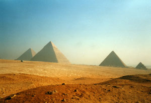 piramidi-a-giza