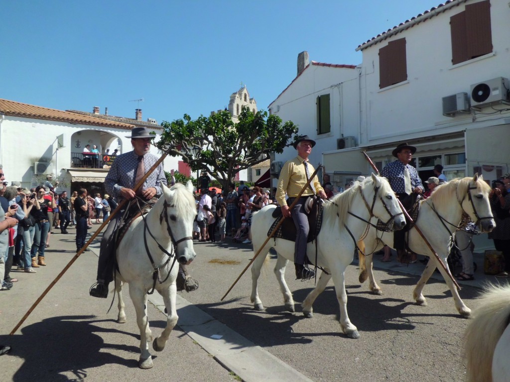 Festa gitana alla Camargue Les santes Maries de la Mer