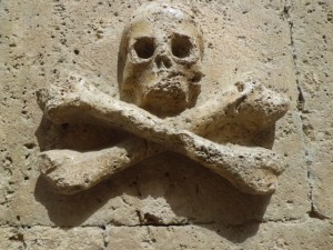 Dal Cammino di Santiago di Compostela POLVERE SIAMO, POLVERE DIVENTEREMO...